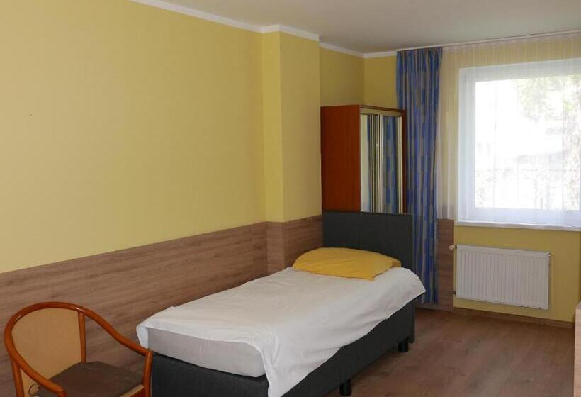 غرفة قياسية رباعية, Reda