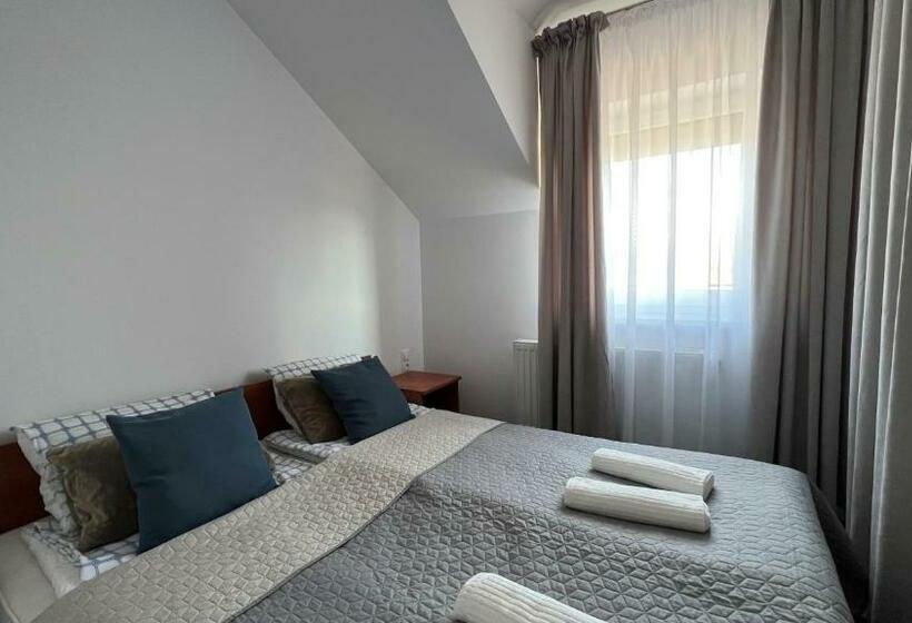 דירת חדר, Villa Gravaldi