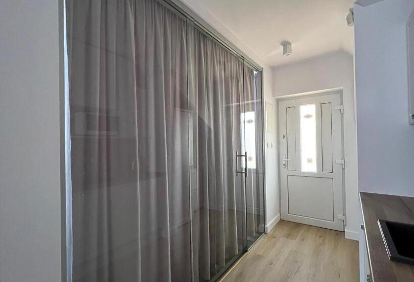 דירת חדר, Villa Gravaldi