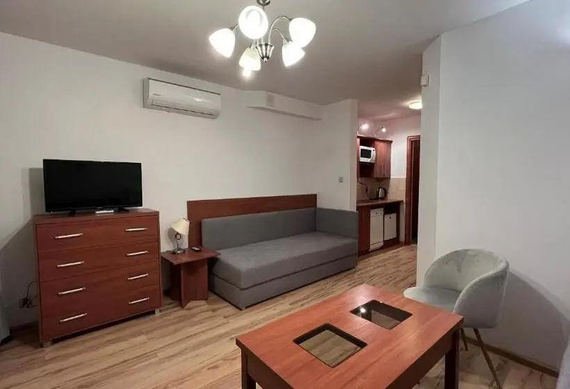 Standard-studio, Villa Gravaldi