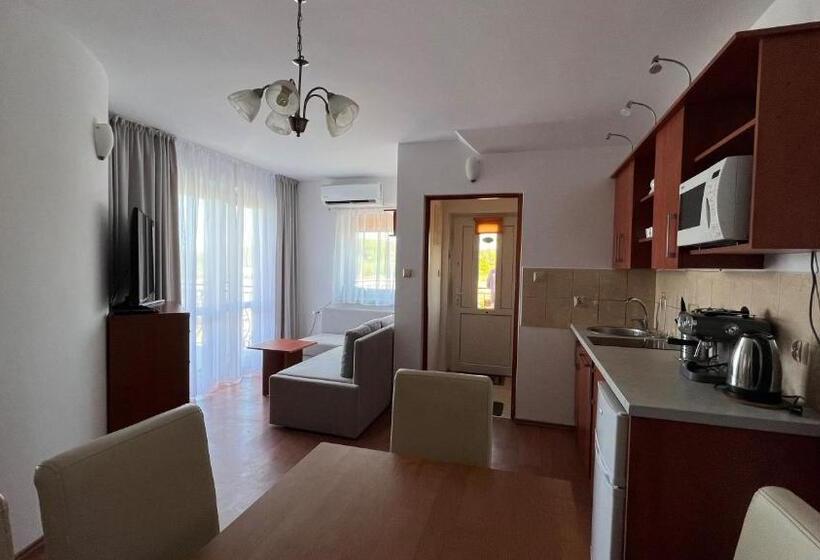 Апартаменты 2 Спальни с Балконом, Villa Gravaldi