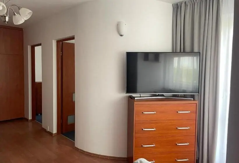 Huoneisto 2 Makuuhuonetta Parveke, Villa Gravaldi