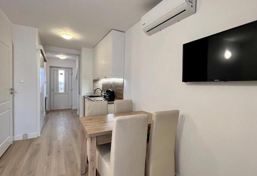 דירת חדר, Villa Gravaldi