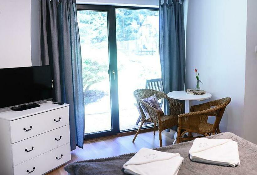 标准间, Willa Iga