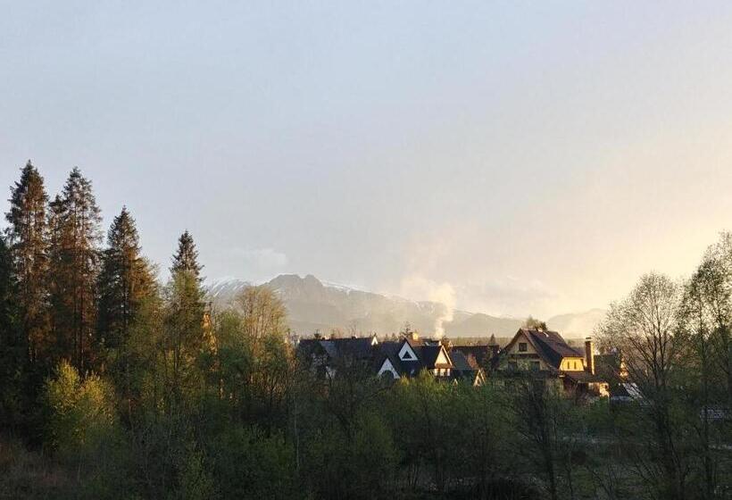 اتاق استاندارد سه نفره, Willa Pawlikowskich