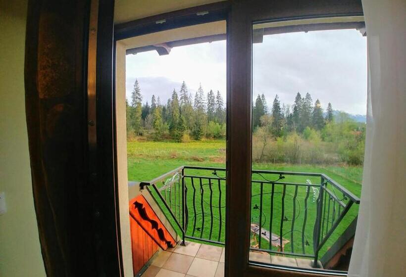 اتاق استاندارد سه نفره, Willa Pawlikowskich