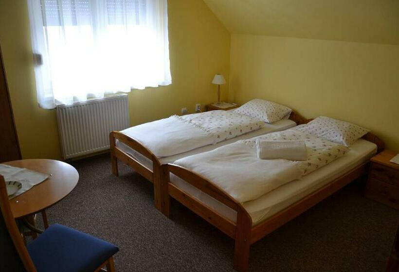 اتاق استاندارد, Pensjonat Rondo