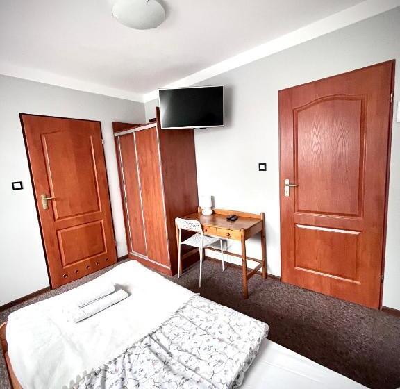 اتاق استاندارد سه نفره, Pensjonat Rondo