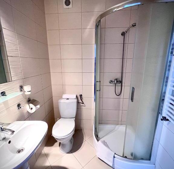 اتاق استاندارد سه نفره, Pensjonat Rondo