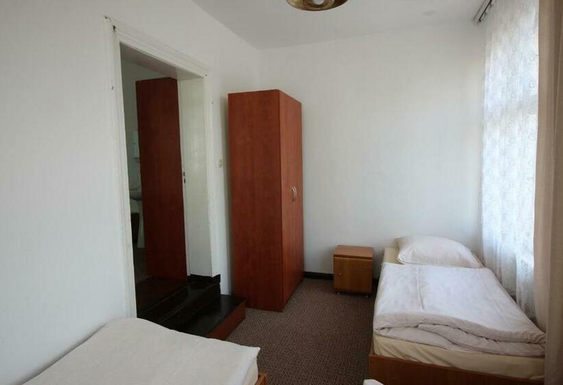 带海景标准四人间, Dom Wypoczynkowy Szarotka&krokus