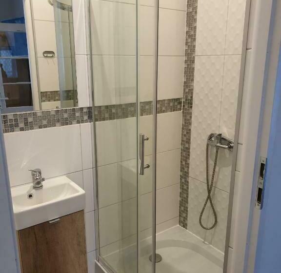 带海景标准四人间, Dom Wypoczynkowy Szarotka&krokus