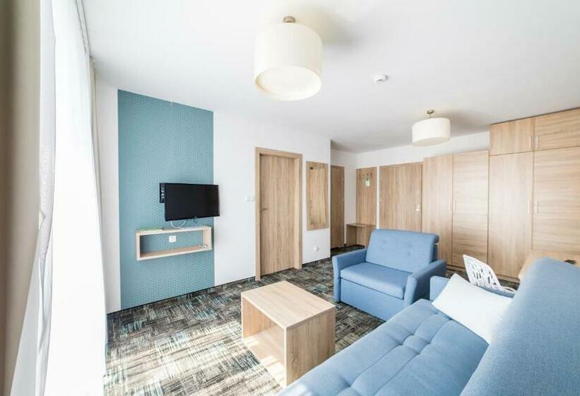 家庭套房, Siesta