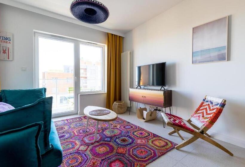 سوییت با چشم‌انداز دریا, Apartamenty Your Seaside