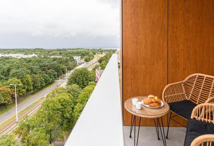 سوییت جونیور با چشم‌انداز دریا, Apartamenty Your Seaside