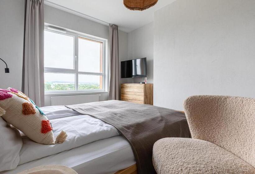 سوییت جونیور با چشم‌انداز دریا, Apartamenty Your Seaside