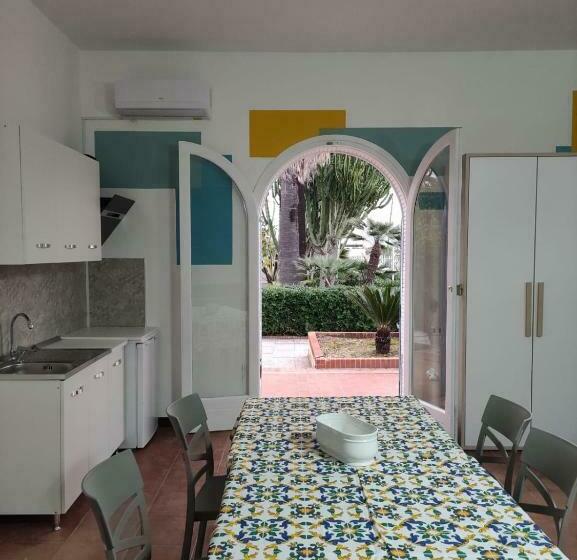 ファミリーステューディオ, Villa Lia