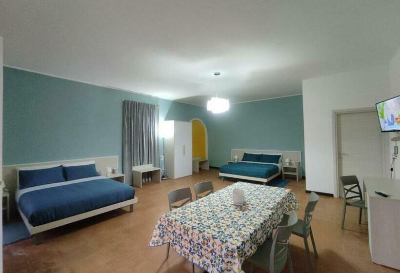 ファミリーステューディオ, Villa Lia