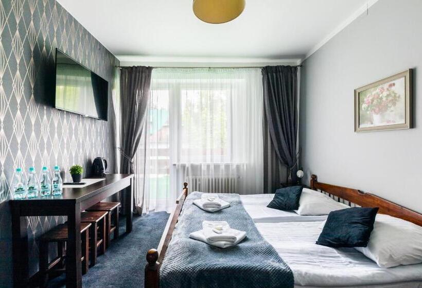 غرفة قياسية رباعية, Willa Biały Domek 600m Krupówki