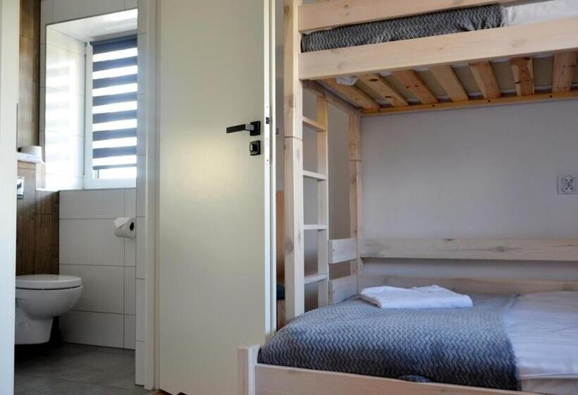 Номер Стандарт Трехместный, Willa żeglarski