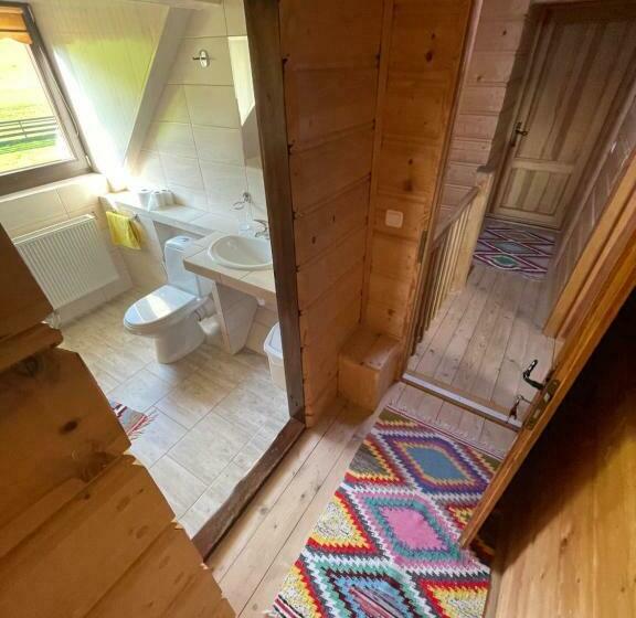 4인용 스탠다드 룸, Agroturystyka Pod Gronikami