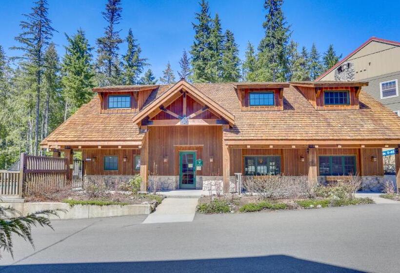 2ベッドルームアパートメント, Collins Lake Condo