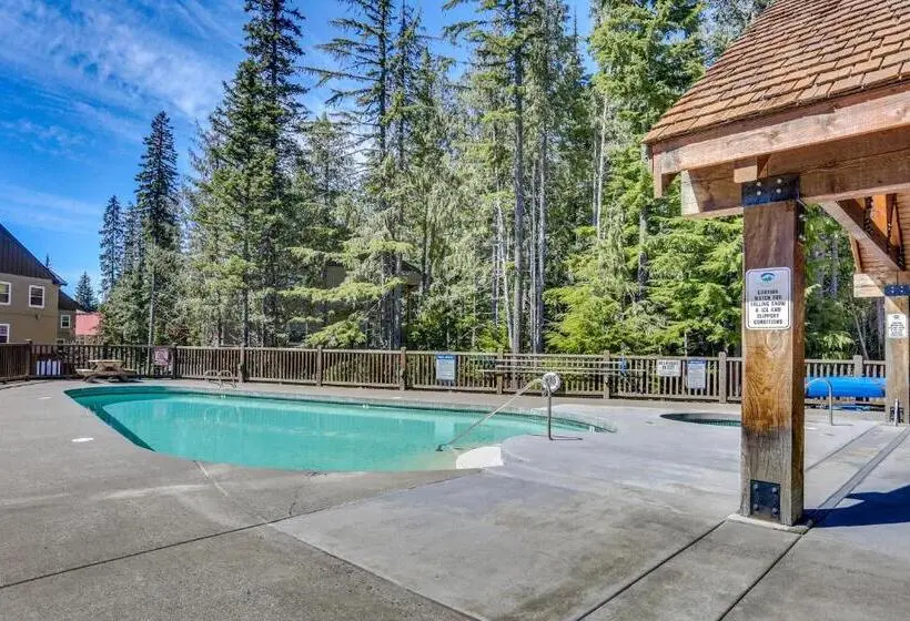 ２ベッドルームアパートメント, Collins Lake Condo