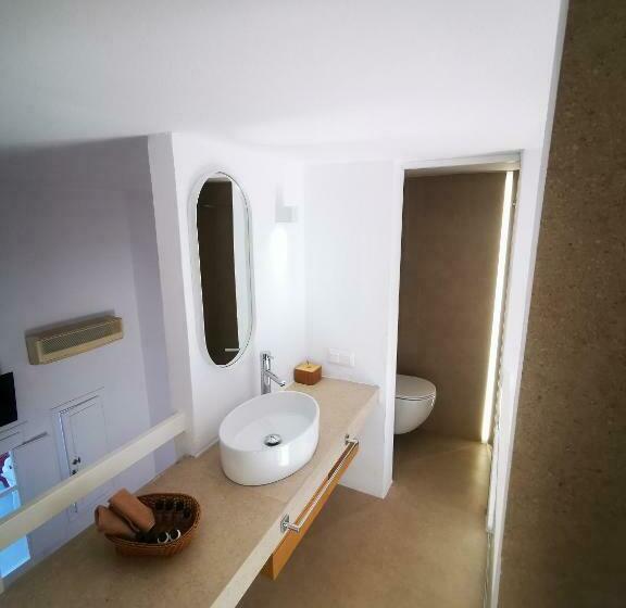 سوئیت با وان آب گرم, Muses Cycladic Suites