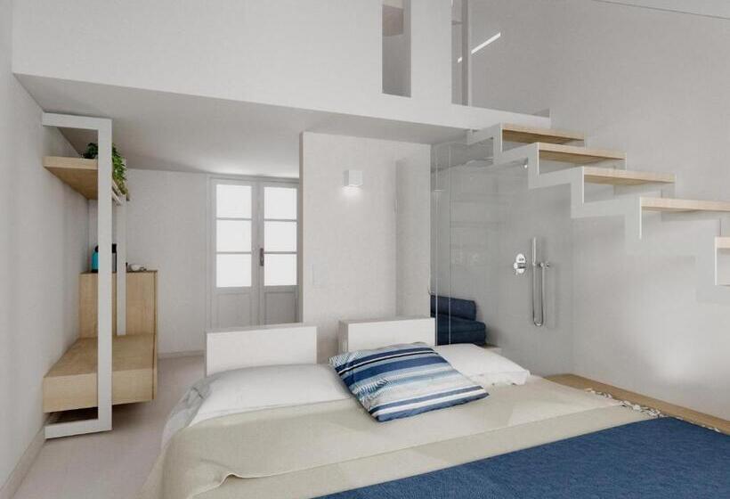 سوئیت با چشم‌انداز دریا و هیدروماساژ, Muses Cycladic Suites