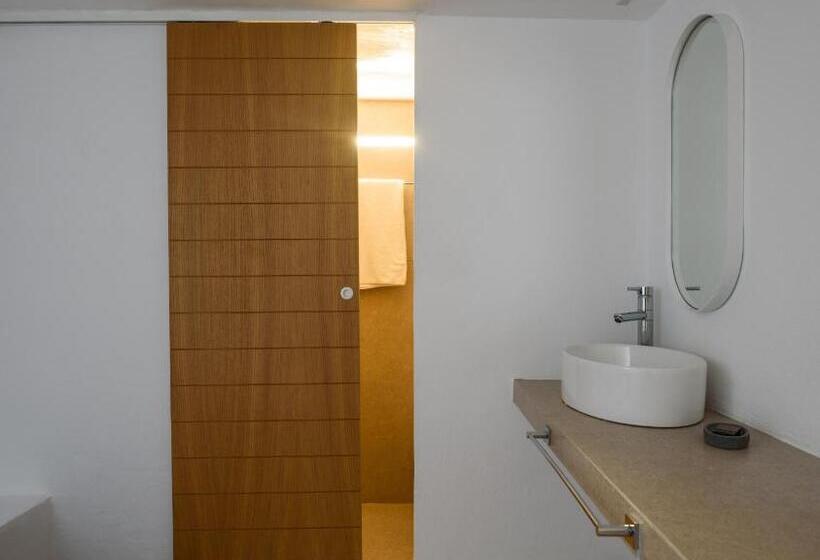 2 Bedrooms Suite Sea View, Muses Cycladic Suites