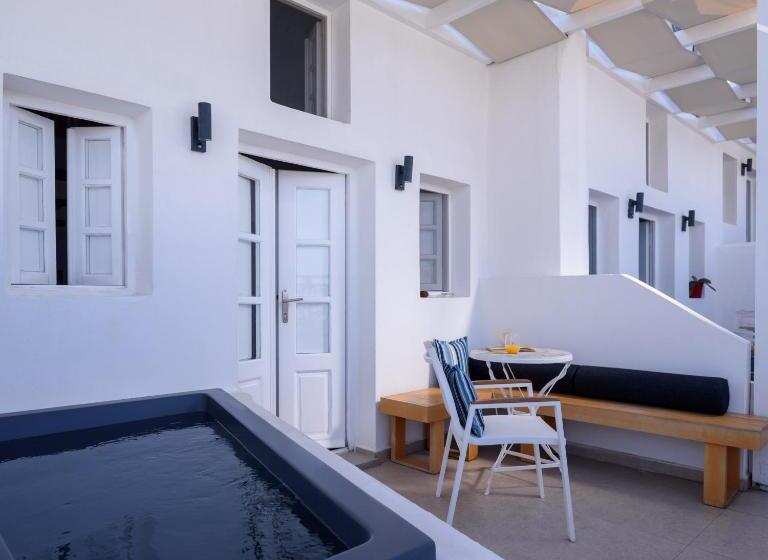 آپارتمان 2 خوابه, Muses Cycladic Suites