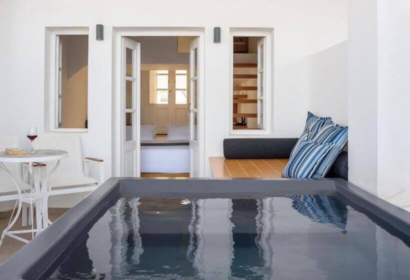 2 Bedrooms Suite Sea View, Muses Cycladic Suites