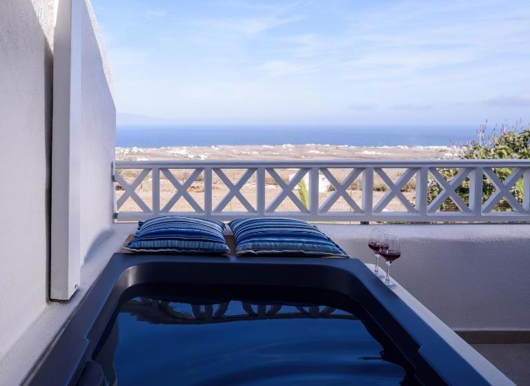 2 Bedrooms Suite Sea View, Muses Cycladic Suites