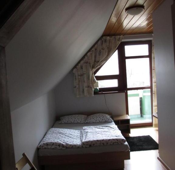 חדר סטנדרט עם מרפסת, Mylak