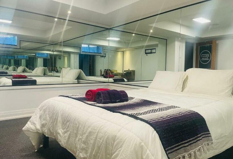 חדר דלוקס, Contemporary Stay Near Horseshoe Fall