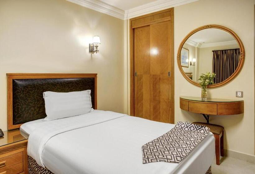 اتاق اکونومی یک تخته, Dweik Hotel Luxury 3