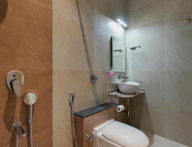 Deluxe Room, Aaradhya Adorer