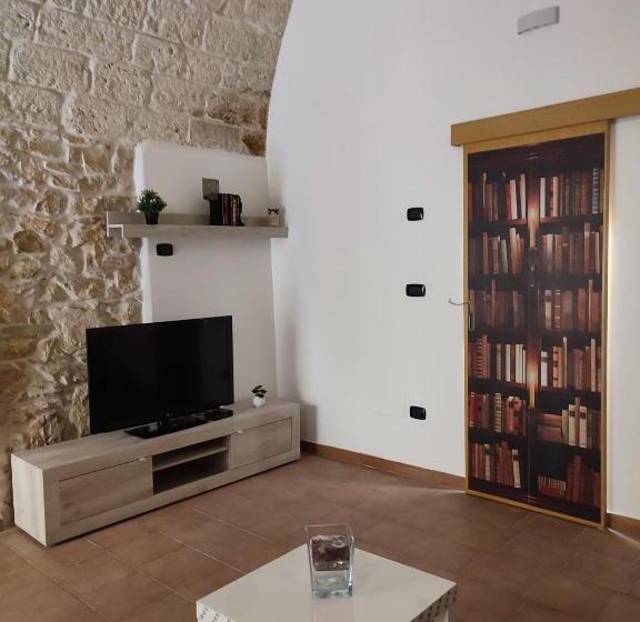 آپارتمان 2 خوابه, La Casa Nel Vico