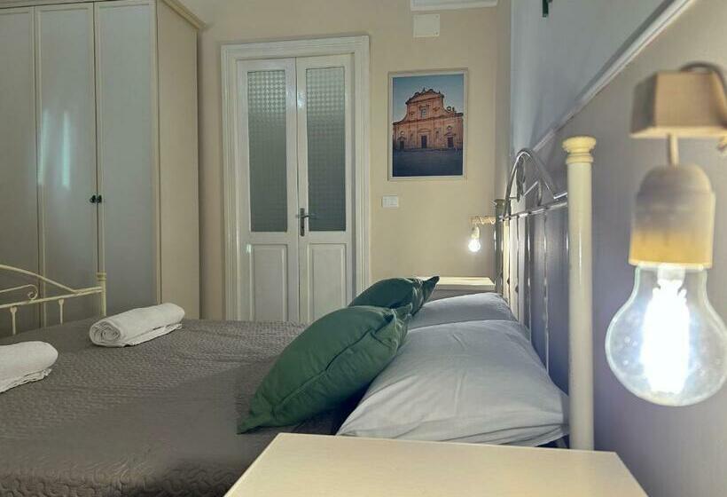 Номер Стандарт Трехместный, Meta Salento Rooms