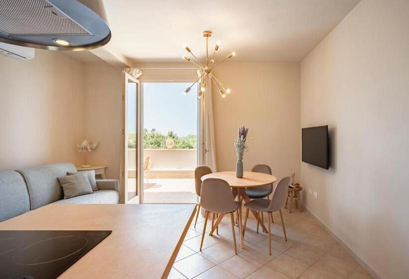 آپارتمان 1 خوابه با چشم‌انداز دریا, Zefiro Apartments