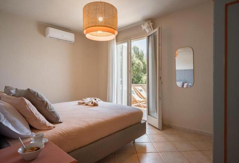 آپارتمان 1 خوابه با چشم‌انداز دریا, Zefiro Apartments