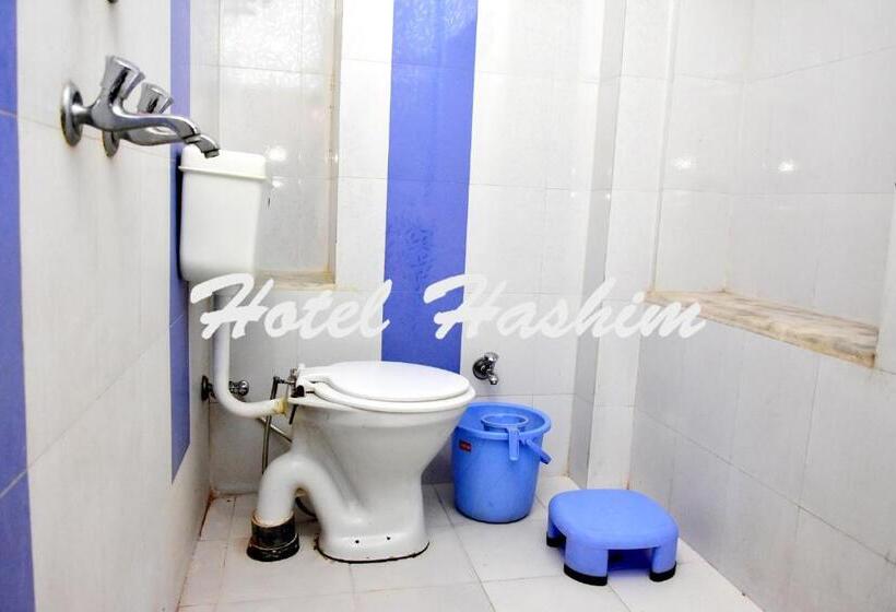 חדר דלוקס, Hashim