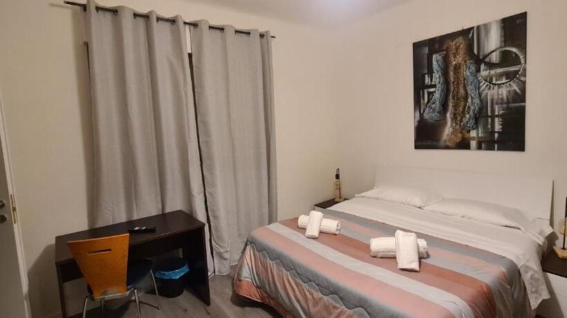 غرفة قياسية رباعية, Affittacamere Cosulich