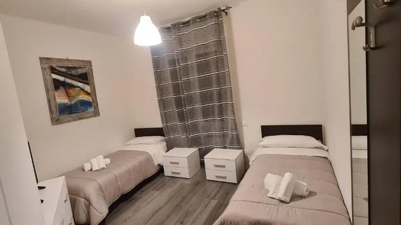 Standard room with outdoor bath, Affittacamere Cosulich