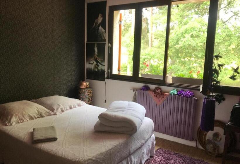 Номер Стандарт Вид на Сад, Au Pain Des Anges