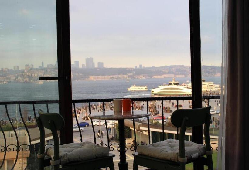اتاق لوکس با چشم‌انداز دریا, Suit üsküdar