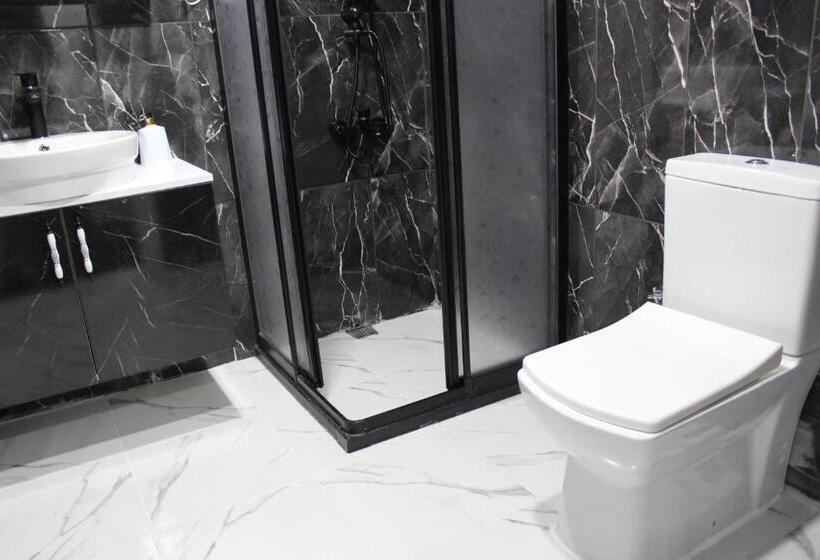 اتاق لوکس با چشم‌انداز دریا, Suit üsküdar