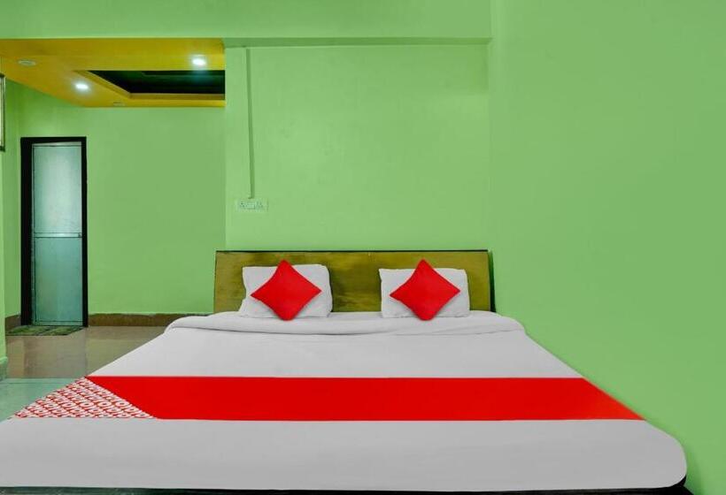 اتاق کلاسیک سه تخته, Oyo Flagship 80719  Sneh Inn