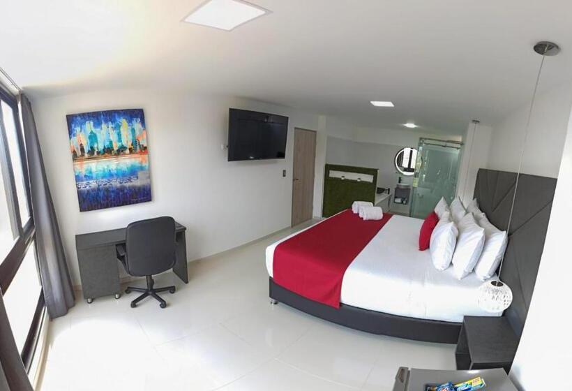 סוויטה, San Francisco Pitalito