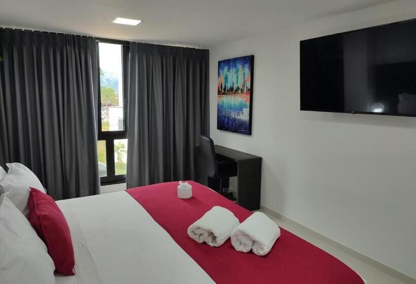 סוויטה, San Francisco Pitalito