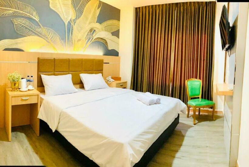 חדר דלוקס, The Bonte